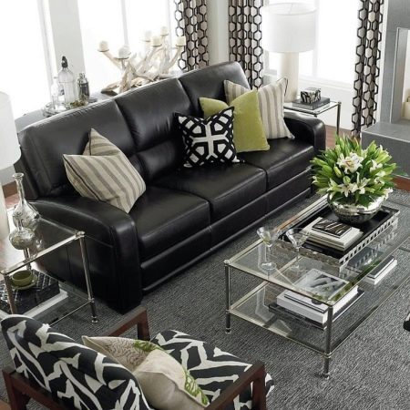Темный диван в интерьере: плюсы и минусы, материалы, формы, сочетания сдругими цветами, 30+ фото
