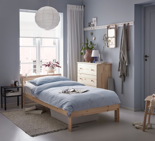 спальня в голубых тонах