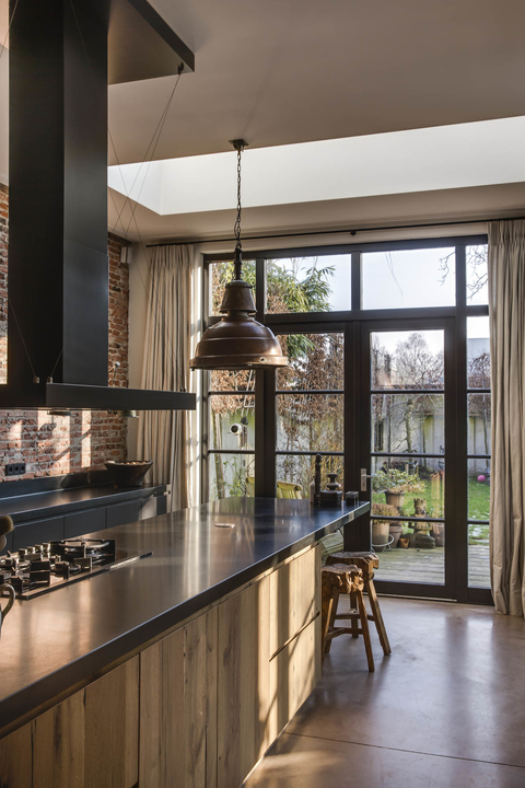 Стиль кухни — минимализм: 65 примеров оформления + идеи и советы