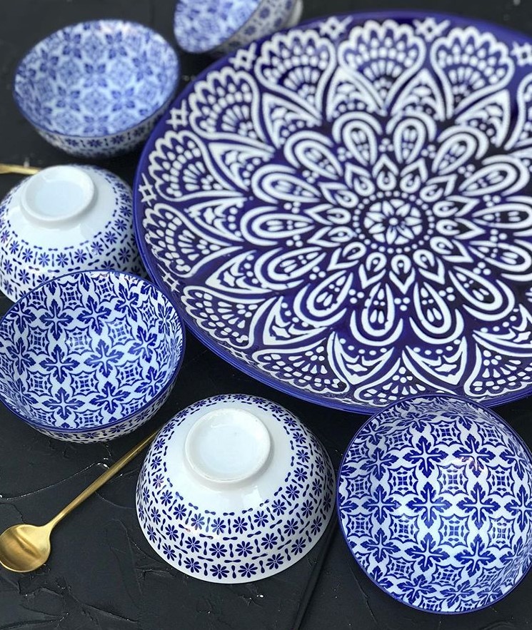 Какая кухонная посуда сейчас в моде: цвета, тренды 2022 фото