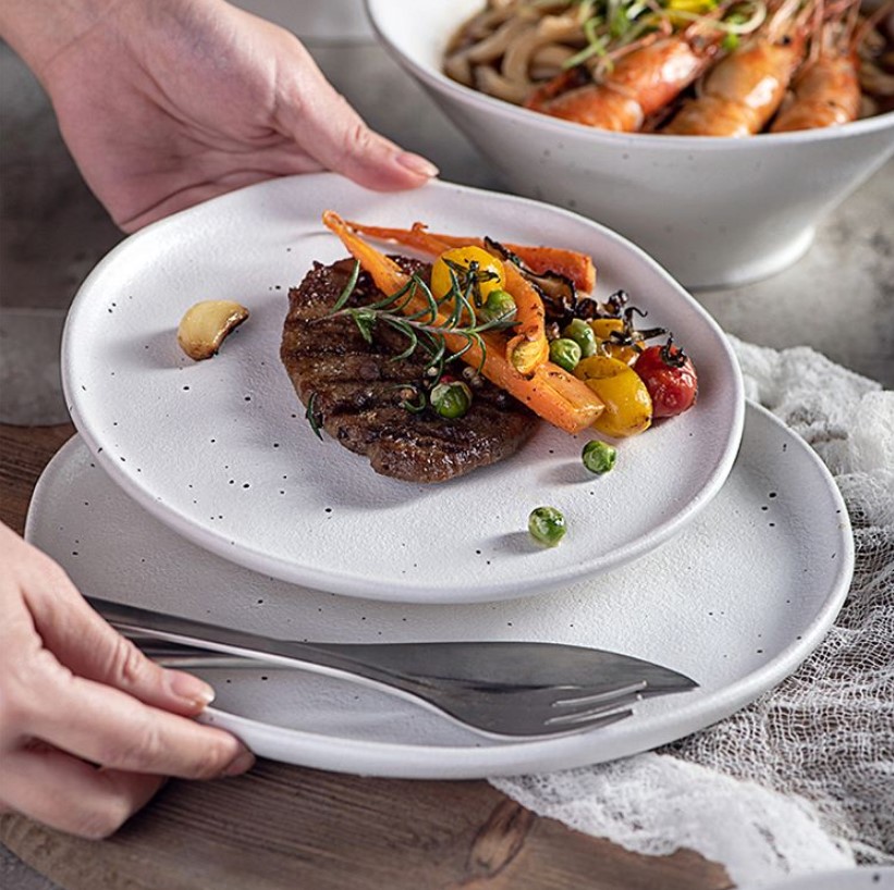 Какая кухонная посуда сейчас в моде: цвета, тренды 2022 фото