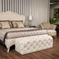 Банкетка отделка бежевый блестящий лак, ткань TIFFANY-01